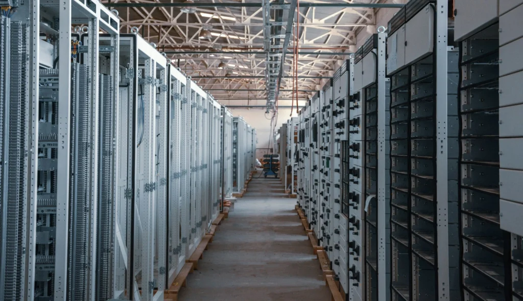 The Importance of Data Warehousing in Business Intelligence