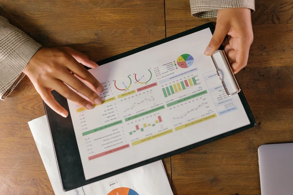 The Benefits of Data Analytics for Businesses Online